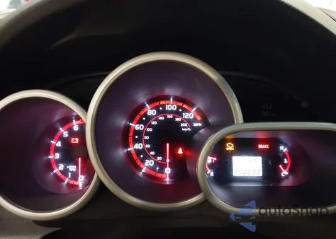 2010 Toyota Matrix z USA, uszkodzony, nr VIN 2T1KU4EE4AC369783